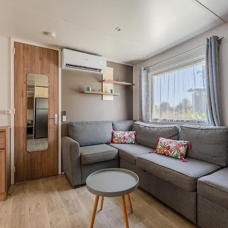 Grand Mobilhome Gsl A Cyprien Proche * Saint-Cyprien (Pyrenees-Orientales)