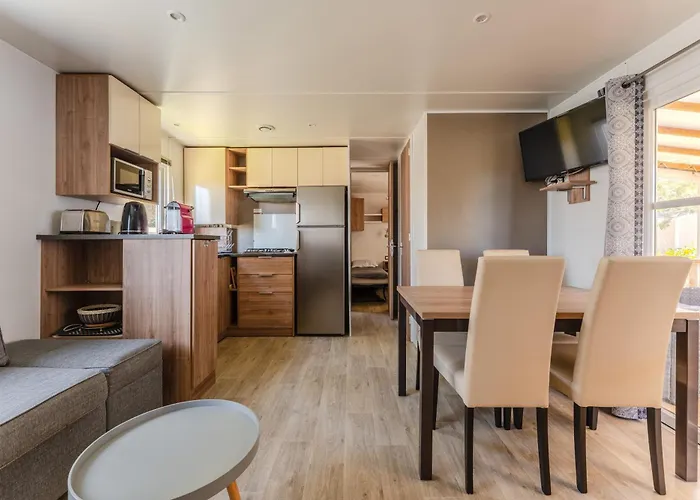 Κάμπινγκ Grand Mobilhome Gsl A Cyprien Proche Saint-Cyprien (Pyrenees-Orientales)