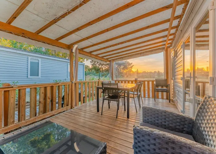 Grand Mobilhome Gsl A Cyprien Proche * Saint-Cyprien (Pyrenees-Orientales)